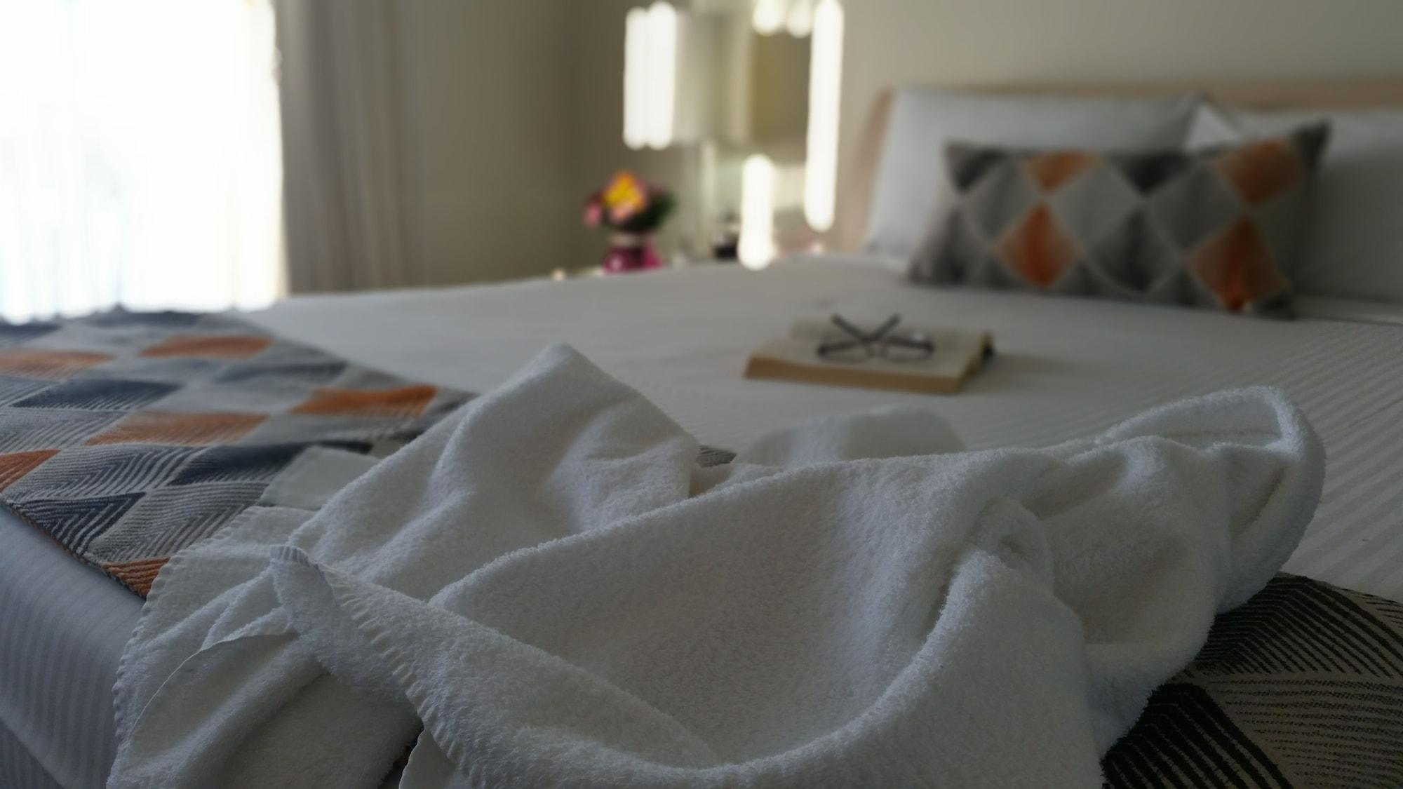 Aparthotel La Vida on Anzac Redcliffe Exterior foto