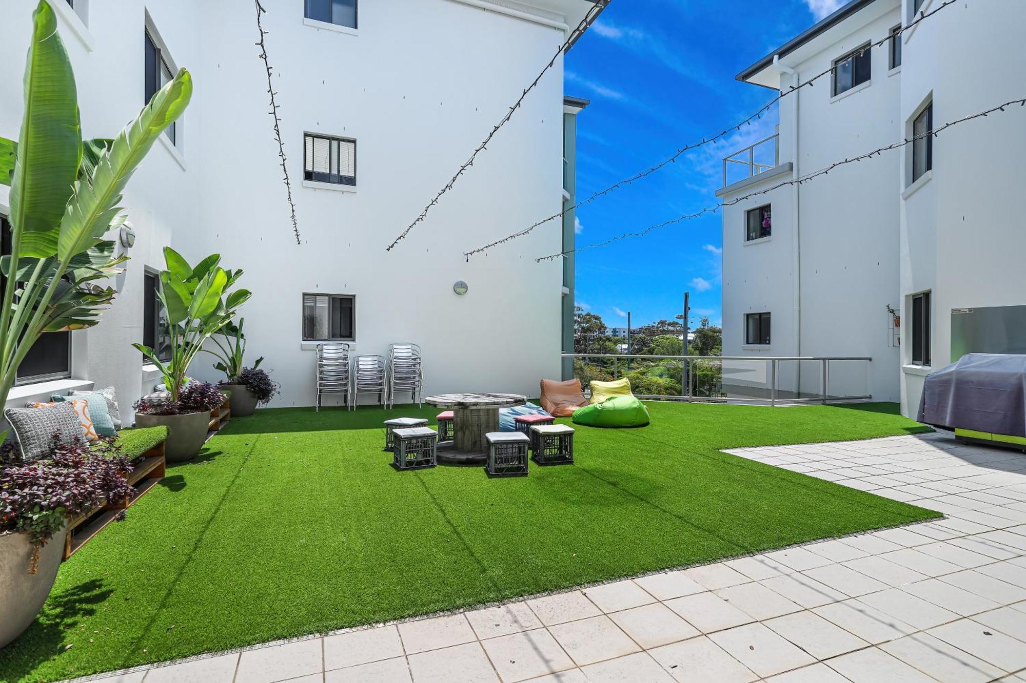 Aparthotel La Vida on Anzac Redcliffe Exterior foto