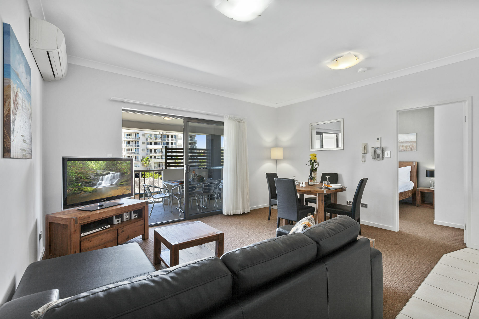 Aparthotel La Vida on Anzac Redcliffe Exterior foto
